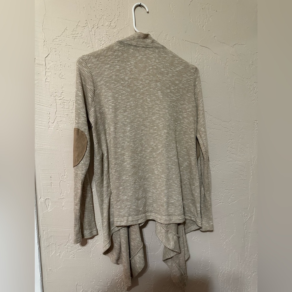 Size Small Cardigan - Picture 6 of 6